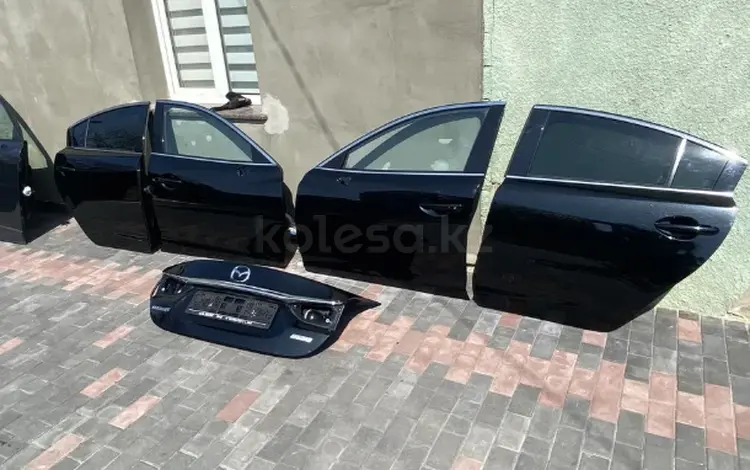 Дверь задняя Mazda 6 за 250 000 тг. в Алматы