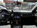 Volkswagen Touareg 2007 года за 6 800 000 тг. в Алматы – фото 13