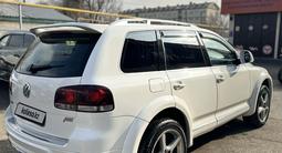 Volkswagen Touareg 2007 года за 6 800 000 тг. в Алматы – фото 3