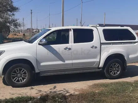 Toyota Hilux 2014 года за 9 200 000 тг. в Атырау – фото 4