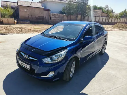 Hyundai Accent 2013 года за 4 350 000 тг. в Шымкент – фото 2