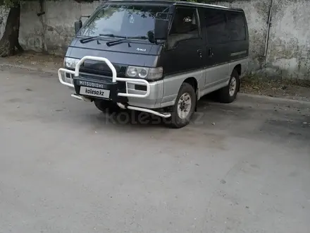 Mitsubishi Delica 1992 года за 1 100 000 тг. в Шамалган