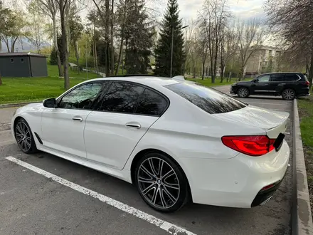 BMW 540 2017 года за 19 500 000 тг. в Алматы – фото 4