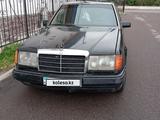 Mercedes-Benz E 200 1992 года за 800 000 тг. в Конаев (Капшагай)