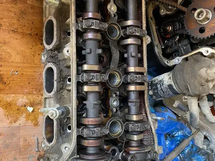 Двигатель отдельные части за 100 000 тг. в Жезказган