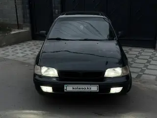 Toyota Carina E