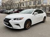 Lexus ES 300h 2017 года за 14 000 000 тг. в Актау