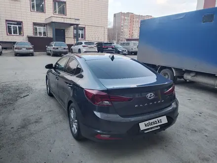 Hyundai Elantra 2019 года за 8 600 000 тг. в Усть-Каменогорск – фото 4