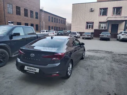 Hyundai Elantra 2019 года за 8 600 000 тг. в Усть-Каменогорск – фото 5