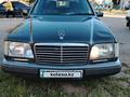 Mercedes-Benz E 200 1991 годаүшін1 380 000 тг. в Аркалык