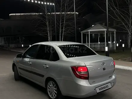 ВАЗ (Lada) Granta 2190 2014 года за 3 500 000 тг. в Астана – фото 3