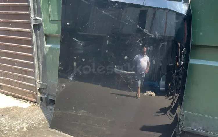 Капот за 300 000 тг. в Кокшетау