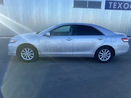 Toyota Camry 2011 года за 5 400 000 тг. в Уральск – фото 6