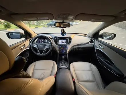 Hyundai Santa Fe 2017 года за 11 000 000 тг. в Алматы – фото 15