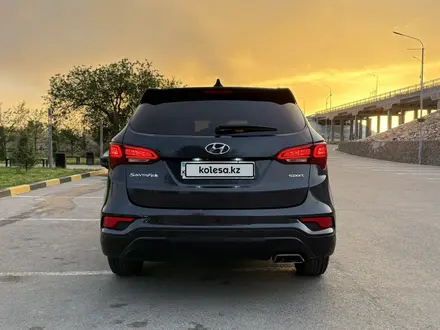 Hyundai Santa Fe 2017 года за 11 000 000 тг. в Алматы – фото 9