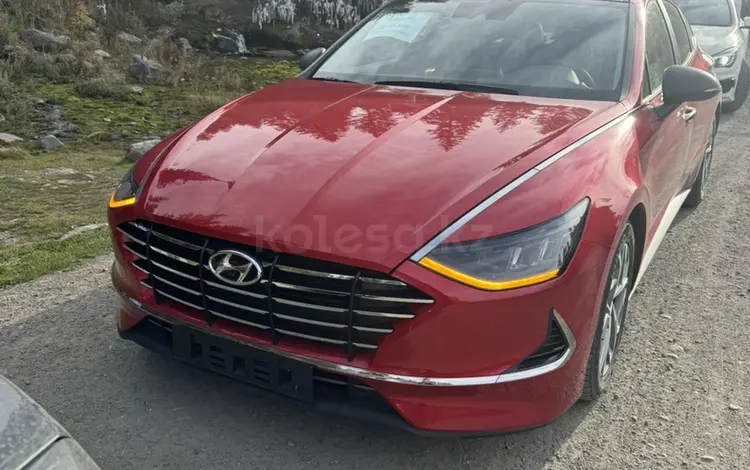 Hyundai Sonata 2019 года за 10 500 000 тг. в Астана