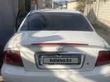 Hyundai Sonata 2003 года за 2 450 000 тг. в Шымкент – фото 3