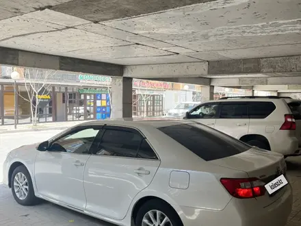 Toyota Camry 2014 года за 9 100 000 тг. в Актау – фото 4