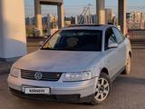 Volkswagen Passat 1999 года за 1 200 000 тг. в Уральск
