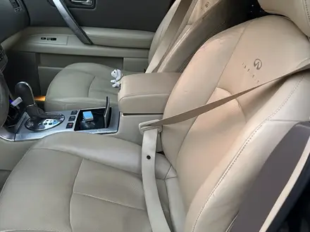 Infiniti FX35 2007 года за 6 200 000 тг. в Алматы – фото 31