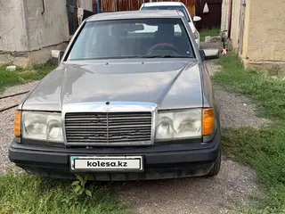 Mercedes-Benz E 280