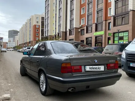 BMW 520 1991 года за 2 900 000 тг. в Астана – фото 3