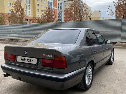 BMW 520 1991 года за 2 900 000 тг. в Астана – фото 4