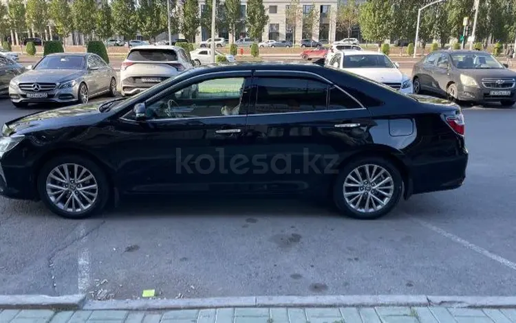 Toyota Camry 2015 года за 11 500 000 тг. в Астана