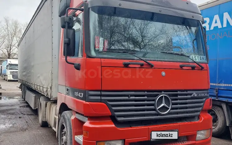 Mercedes-Benz  Actros 2000 года за 15 000 000 тг. в Астана
