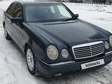 Mercedes-Benz E 290 1998 года за 2 500 000 тг. в Астана