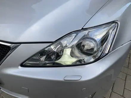 Стекла Фары Lexus IS Лексус за 20 000 тг. в Астана