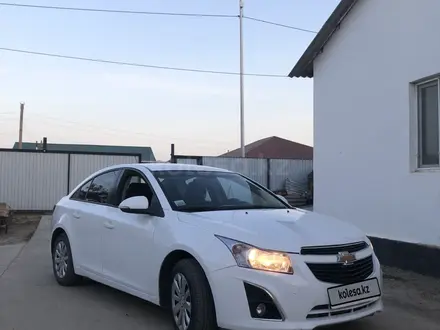 Chevrolet Cruze 2013 года за 4 500 000 тг. в Атырау – фото 8