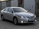 Toyota Camry 2006 года за 6 900 000 тг. в Темиртау – фото 2