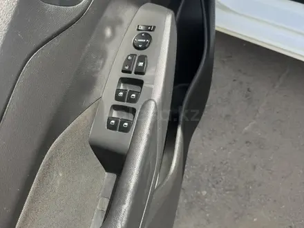 Hyundai Accent 2020 года за 6 900 000 тг. в Усть-Каменогорск – фото 9