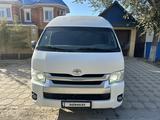 Toyota Hiace 2014 года за 15 000 000 тг. в Атырау – фото 2