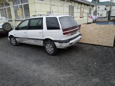 Mitsubishi Space Wagon 1994 года за 600 000 тг. в Астана – фото 2