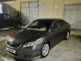 Toyota Camry 2007 годаүшін5 600 000 тг. в Семей