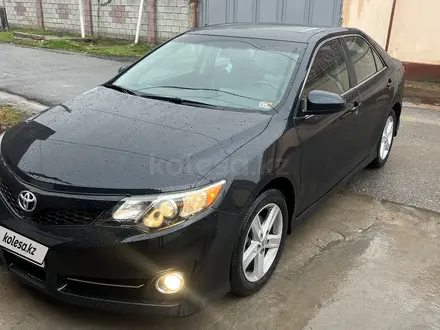 Toyota Camry 2014 года за 5 500 000 тг. в Шымкент – фото 2