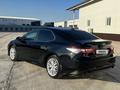 Toyota Camry 2019 года за 10 800 000 тг. в Караганда – фото 3