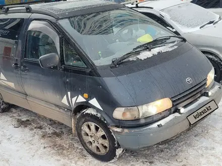 Toyota Previa 1992 года за 1 800 000 тг. в Астана