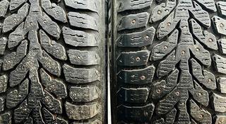 Пара 205/60 R16. Kumho Wintercraft за 50 000 тг. в Караганда