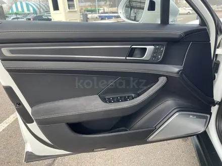Porsche Panamera 2024 года за 81 000 000 тг. в Алматы – фото 29