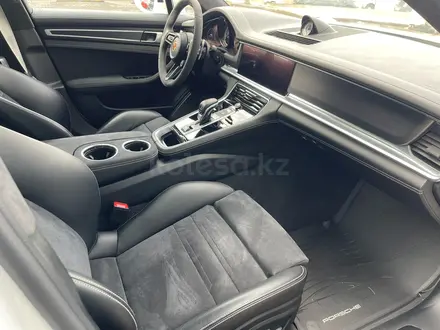 Porsche Panamera 2024 года за 81 000 000 тг. в Алматы – фото 23