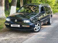 Volkswagen Golf 1995 годаүшін2 400 000 тг. в Алматы