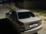 Hyundai Accent 2004 года за 2 000 000 тг. в Актау – фото 2