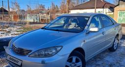 Toyota Camry 2006 года за 6 500 000 тг. в Семей