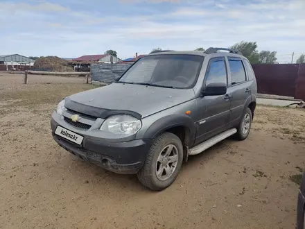 Chevrolet Niva 2013 года за 3 200 000 тг. в Караганда – фото 2
