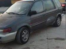 Mitsubishi Space Wagon, 1992