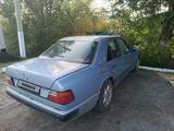 Mercedes-Benz E 200 1991 года за 900 000 тг. в Петропавловск – фото 3