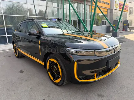 Voyah Free Plus AWD 2025 годаүшін23 700 000 тг. в Алматы
